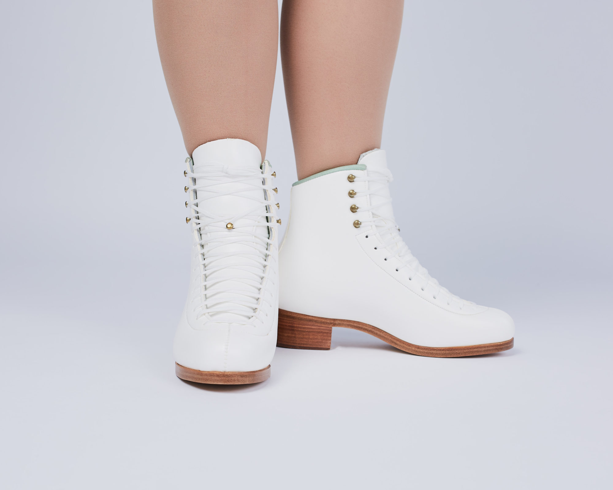 Professional women's on sale ice skates